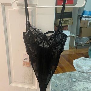 Tiger Mist - Black Body Suit